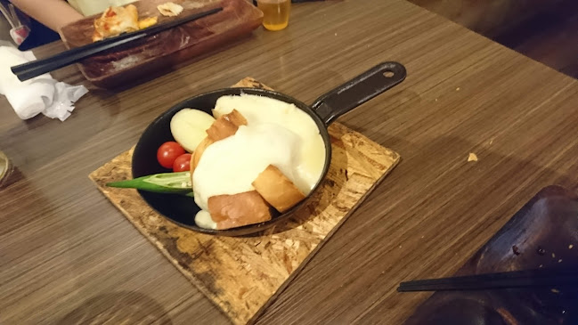 イタリアン チーズバル バルバル 博多駅前 - 飲食業