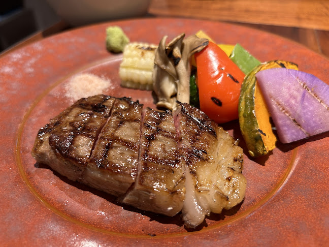 〒100-0005 東京都千代田区丸の内１丁目９−１ JR東日本東京駅構内1階改札内