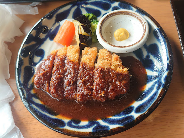 〒652-0033 兵庫県神戸市兵庫区西上橘通１丁目４−１ ロイヤルヴィレッジ