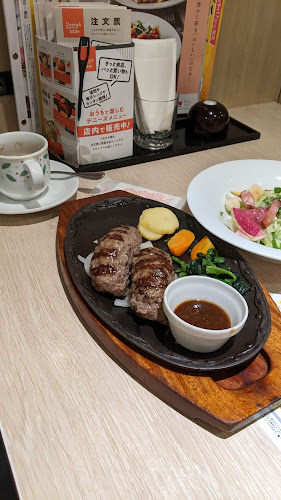 Opinii despre デニーズ 長野東和田店 în 長野市 - 飲食業