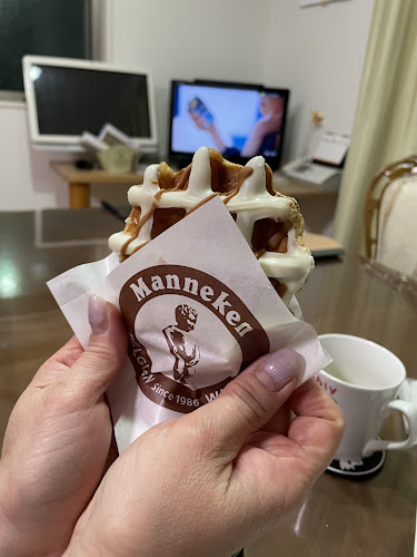 〒572-0084 大阪府寝屋川市香里南之町１９−１ 京阪香里園駅 ２F