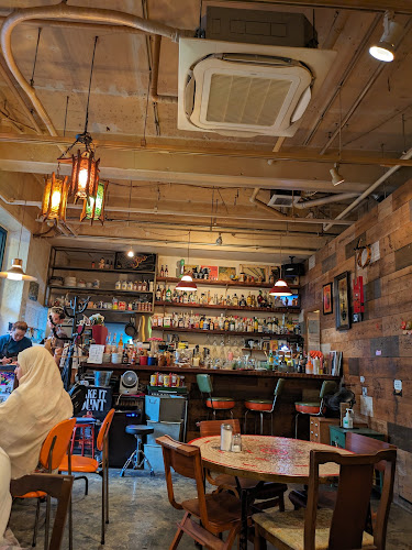 ボ・タンバリンカフェ - 飲食業