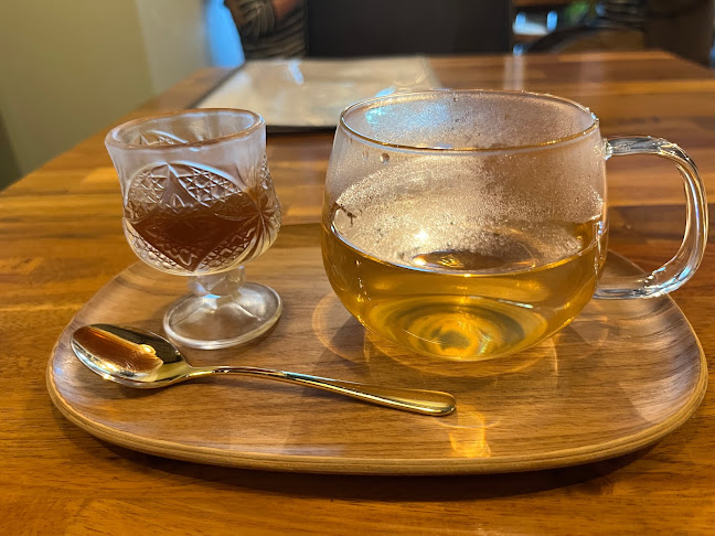 Comentarii opinii despre 薬膳cayucafe/福岡六本松のお粥カフェ porridge cafe fukuoka