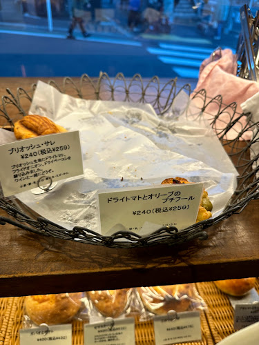 Opinii despre gentille (ジャンティーユ) în 目黒区 - 飲食業