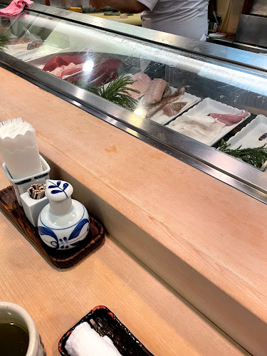 〒414-0004 静岡県伊東市猪戸１丁目８−３６