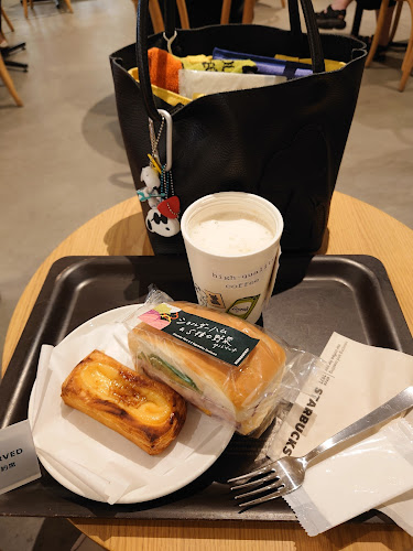 スターバックス コーヒー 荻窪タウンセブン店 - 飲食業