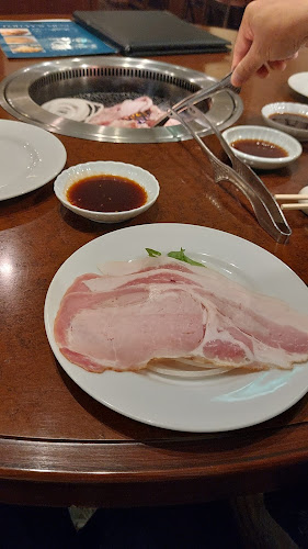 炭火焼 ジュジュアン - 飲食業