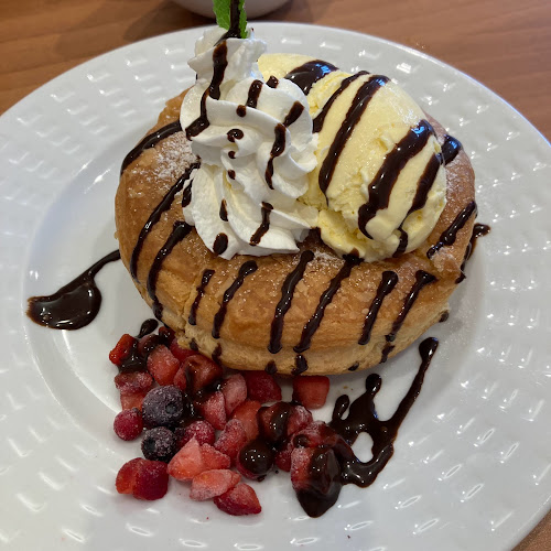 〒901-0221 沖縄県豊見城市座安３７０−１