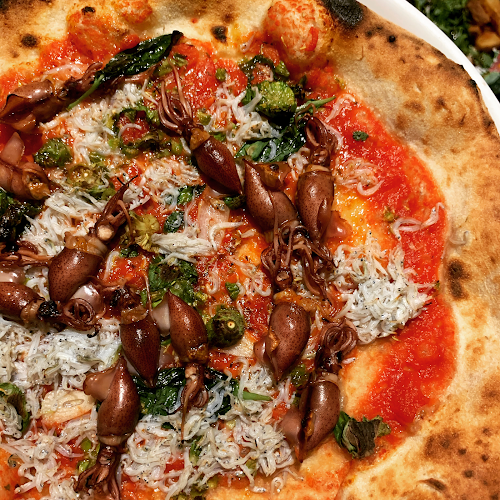 〒550-0002 大阪府大阪市西区江戸堀２丁目１−２１