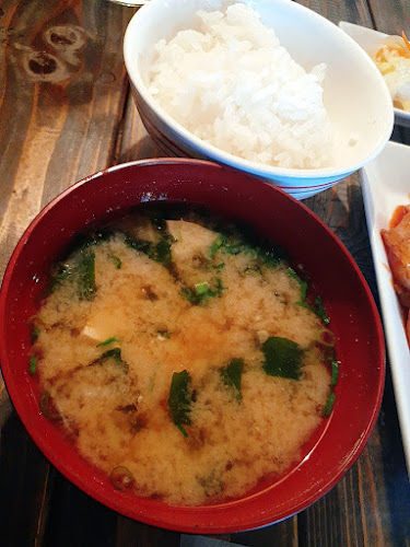 Opinii despre パーラー ホープ洋装店 în 神戸市 - 飲食業