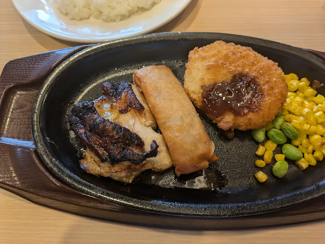 Comentarii opinii despre ガスト 後楽園春日町店