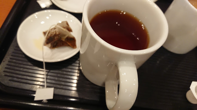 Comentarii opinii despre カフェ・ベローチェ 広島袋町店