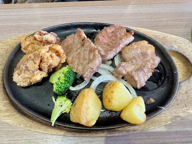 ステーキのどん 加須店 - 飲食業
