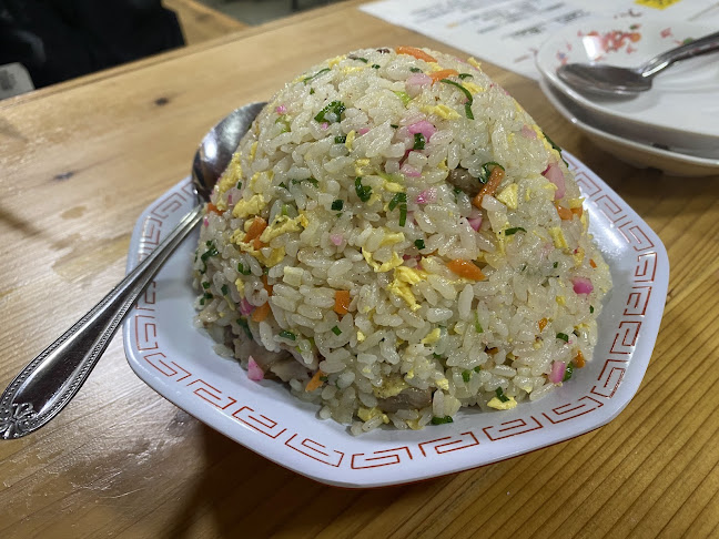 丸久ラーメン宜野湾店 - 飲食業