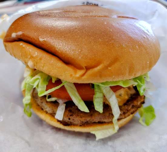 〒236-0027 神奈川県横浜市金沢区瀬戸１７−１６ Ｈ＆Ｔ Ｂｌｄｇ