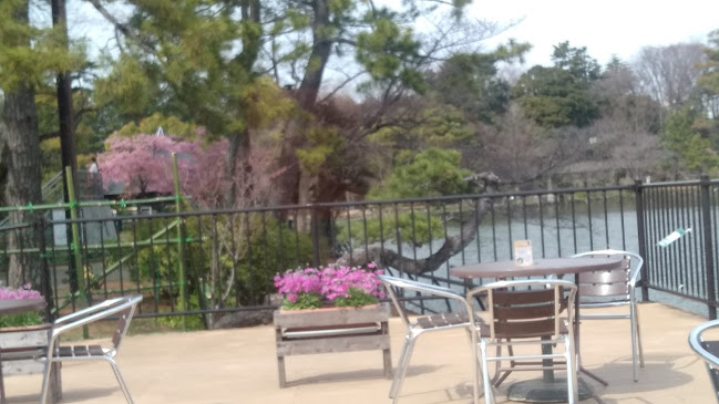 Opinii despre カフェ・ハーモニー în 千葉市 - 飲食業