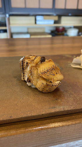 鮨 なし川 - 飲食業