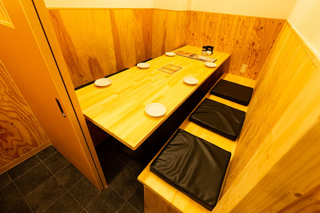 京宴 西宮北口店 - 飲食業