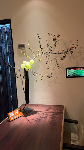 Opinii despre ラウンジ アモーレ（Amore） în 徳島市 - 飲食業