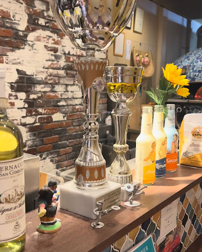 〒544-0033 大阪府大阪市生野区勝山北１丁目５−１ 桃谷駅前商店街内