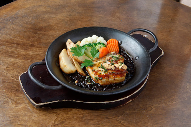 〒248-0021 神奈川県鎌倉市坂ノ下３４−１