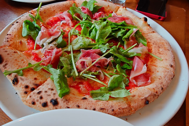 クッチーナ 厚別南店 - 飲食業