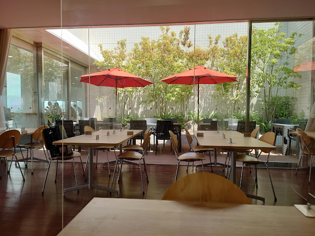 ビストロパパ 東広島市役所店 - 飲食業