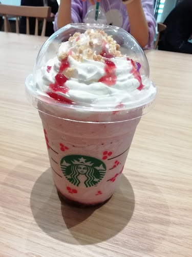 Comentarii opinii despre スターバックス コーヒー 浦和パルコ店