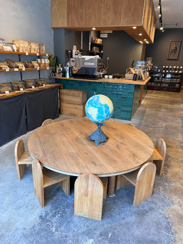 かんぶつとコーヒーのお店 まるに商店/焼菓子工房 まるに - 市川市