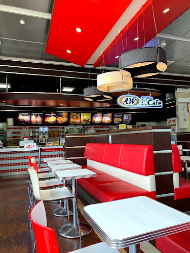 〒901-0225 沖縄県豊見城市豊崎３−３５