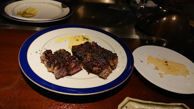 Opinii despre BAR SHOW-TIME TEPPAN STEAK HOUSE(バーショータイム テッパン ステーキハウス) în 横浜市 - 飲食業