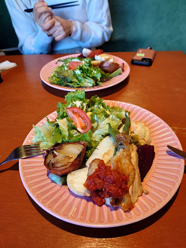 Opinii despre オーガニック食堂Engi (エンギ) în 名古屋市 - 飲食業