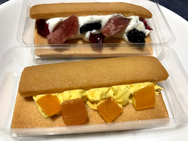 シーキューブ 町田小田急店 - 飲食業