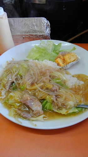 〒085-0821 北海道釧路市鶴ケ岱２丁目１１−１５