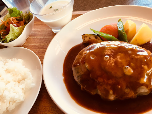 Comentarii opinii despre 洋食屋shii