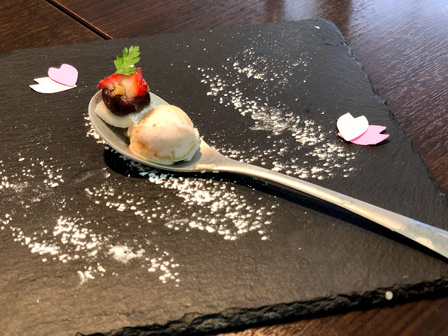 Opinii despre passeggiare パッセジャーレ în 神戸市 - 飲食業