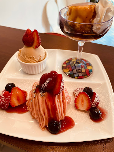 Opinii despre ルネ珈琲店 în 徳島市 - 飲食業