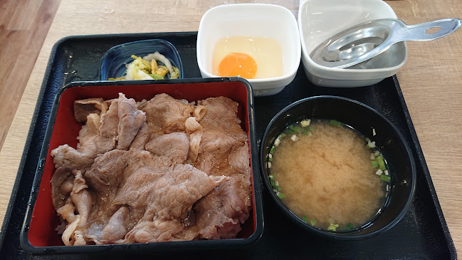 Opinii despre 吉野家 茨田店 în 大阪市 - 飲食業