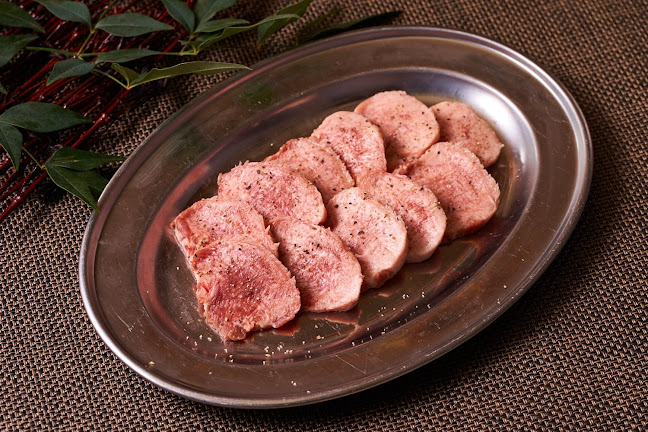 Comentarii opinii despre 秩父焼肉ホルモン酒場 まる助 川越クレアモール店