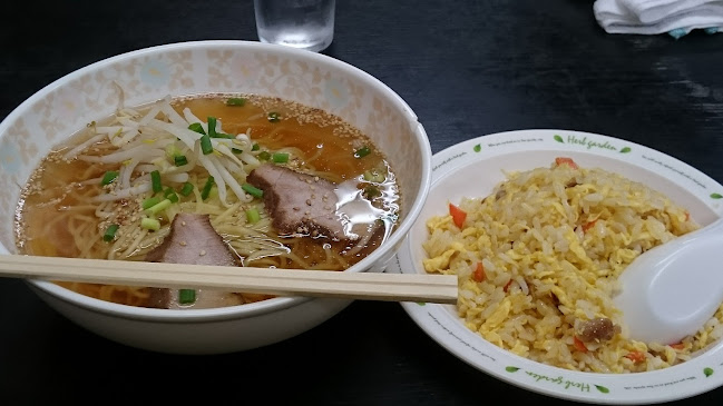 Comentarii opinii despre 哲ちゃん