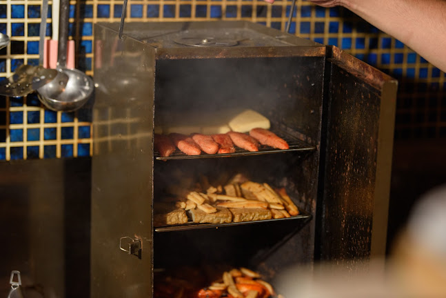 ペレソッソ - 飲食業