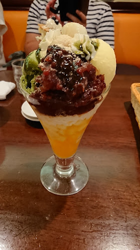 おしゃべりな亀 - 飲食業