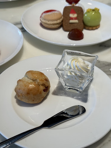 ロビーラウンジ ホテル日航大阪 - 飲食業