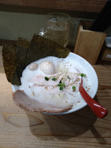 横浜鶏系ラーメン ぷく福 上大岡 - 横浜市