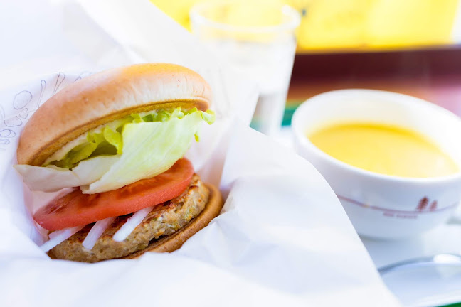 Comentarii opinii despre モスバーガー長野SBC前店