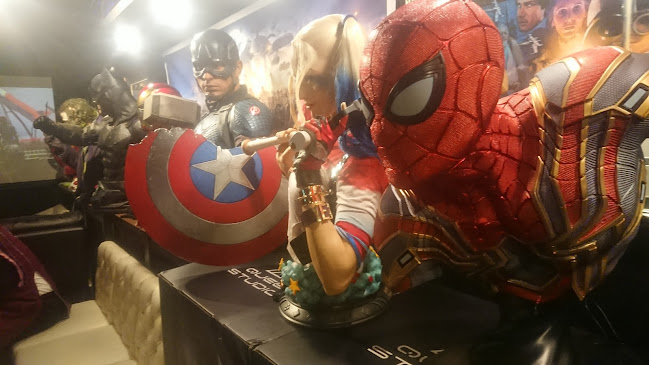 movie cafe&bar FORCE名古屋 （アメコミバー.映画バー） - 名古屋市