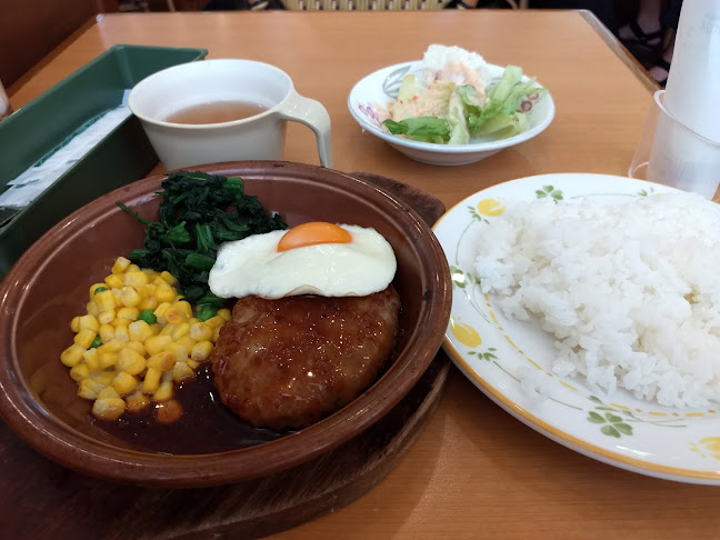 Comentarii opinii despre サイゼリヤ ささしまライブ駅前店