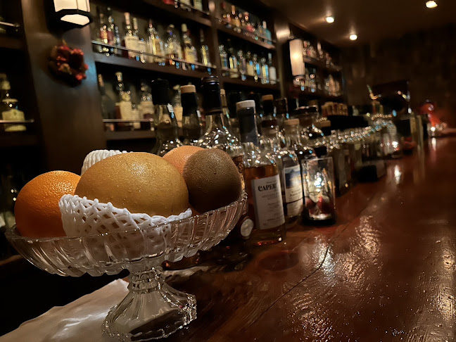 Opinii despre シングルモルトバー ムーンシャイン în 港区 - 飲食業