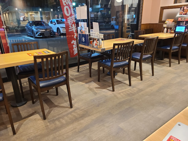 Opinii despre 丸源ラーメン 富士インター店 în 富士市 - 飲食業