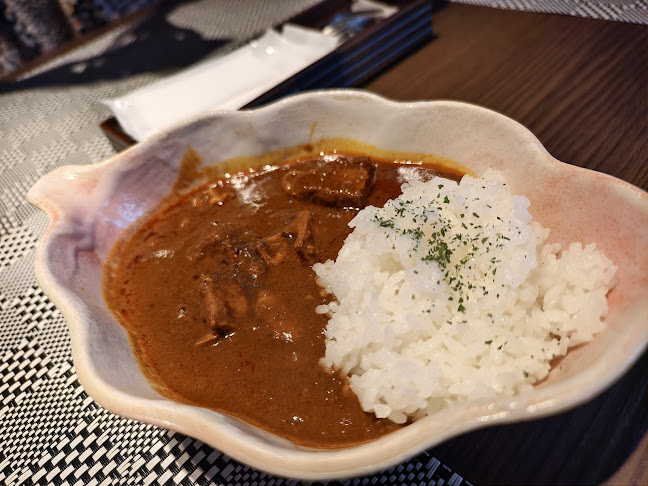 Opinii despre 古民家カフェ KONOHANA în 富士吉田市 - 飲食業